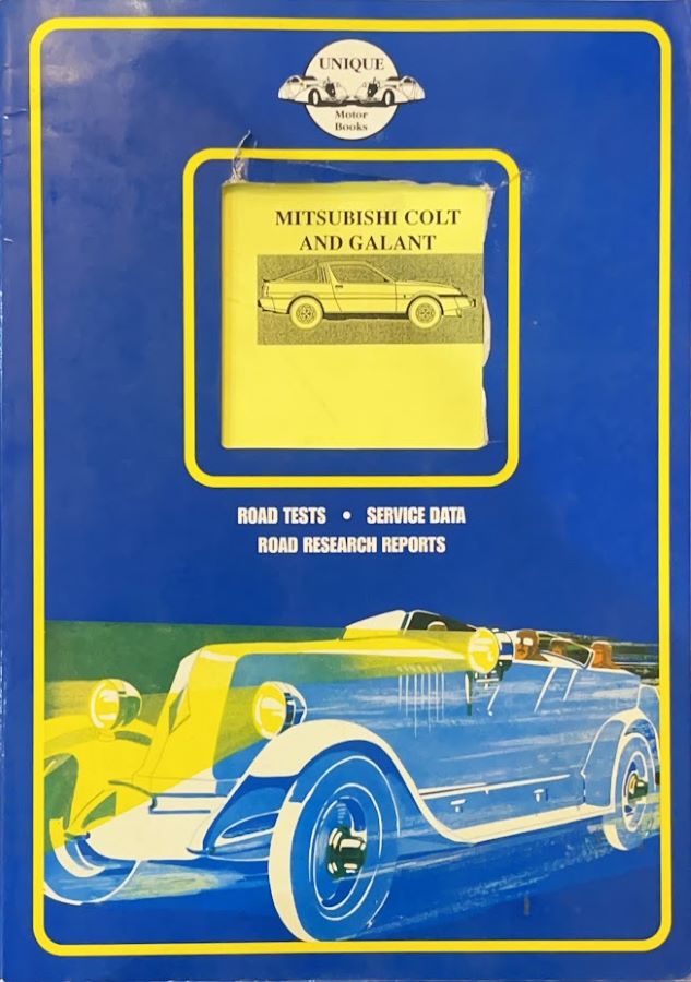 Motorbook con raccolta storica di articoli tecnici e prove su strada da riviste internazionali