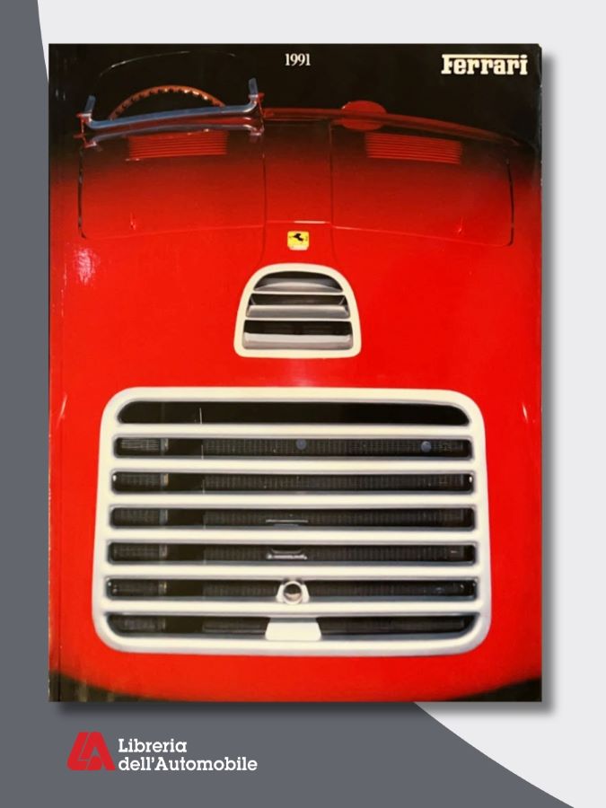 F1 yearbook Ferrari 1990 con resoconti della stagione di Formula 1 e approfondimenti su modelli e attività aziendali del marchio
