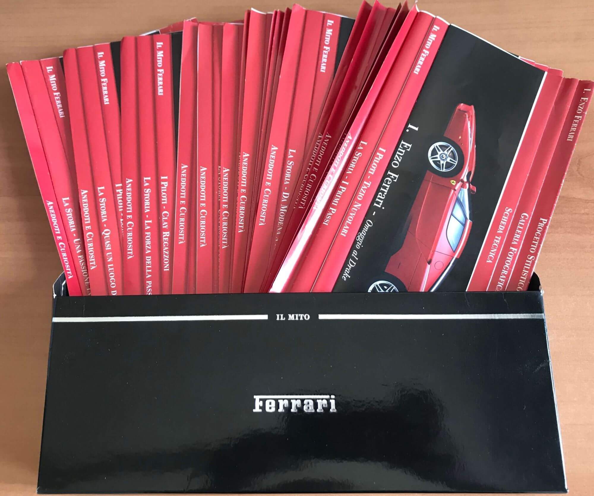 Il Mito Ferrari Settepieghe (Cofanetto Con 20 Pieghevoli) - Image 2