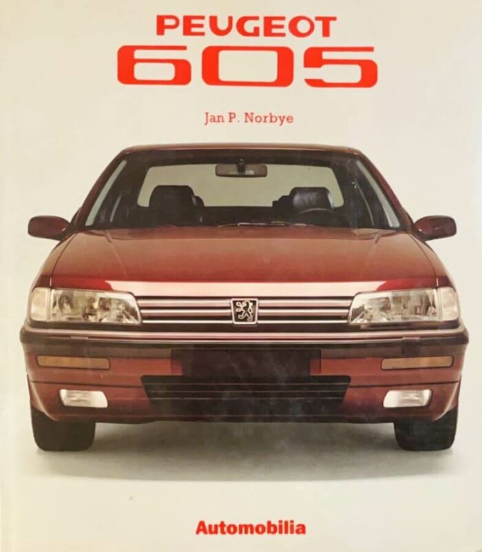 Libreria automobile con analisi tecnica e storica dei modelli, con immagini e pubblicità originali d’epoca.