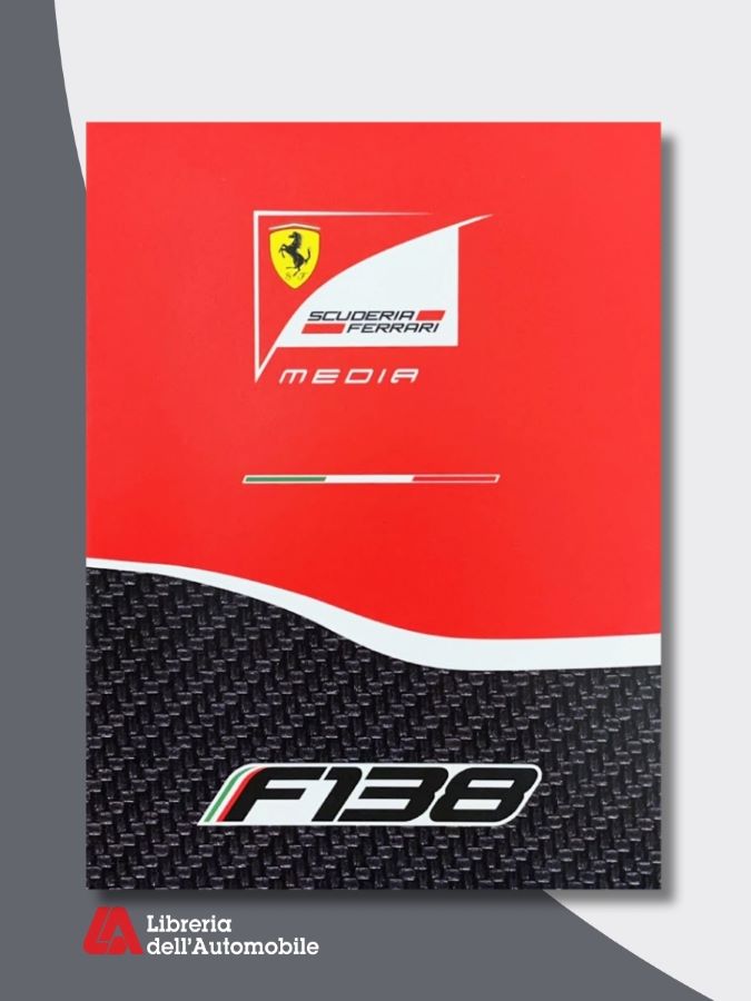 Libri formula 1 sulla Ferrari F138 con dettagli tecnici di motore e telaio della stagione 2013